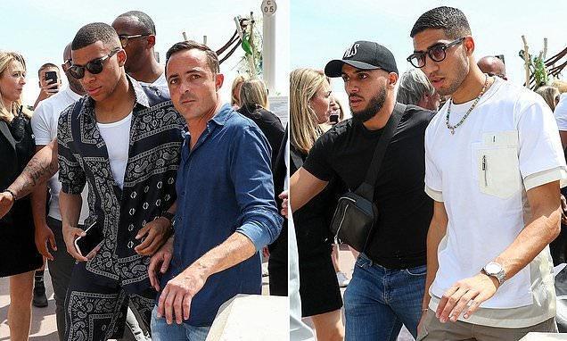 英超前瞻：利兹联连场不胜跌入降级区，维拉赛季客战成绩不佳（英超前瞻：维拉客场乏力，利兹联连战不胜陷入降级区）