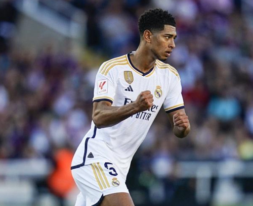 英超前瞻：布莱顿主场不败，小蜜蜂状态火热近5战4胜1负（英超前瞻：布莱顿主场延续不败，布伦特福德近5战4胜1负势头正猛）