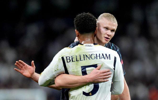 足球中超裁判误判引争议，官方深夜发布说明（中超裁判判罚惹争议，官方深夜发文回应）