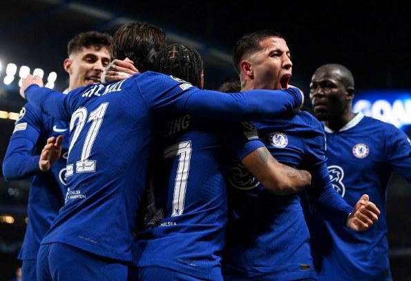 太豪横了！巴黎圣日耳曼总身价11.9亿欧，三人身价过亿欧（豪气冲天！巴黎圣日耳曼总身价达11.9亿欧，三将身价破亿）